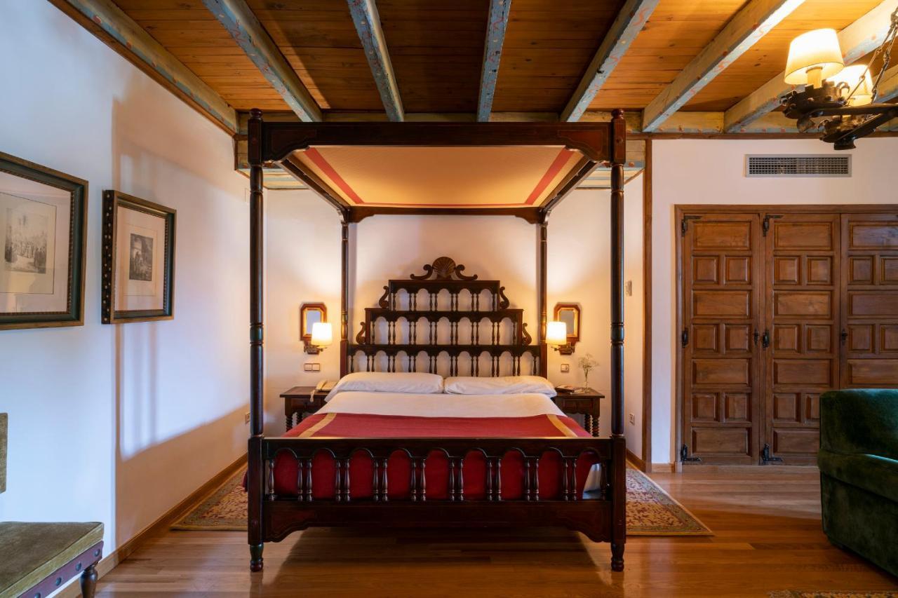ปาราดอร์ เด บีลัลบา Hotel บีญัลบา ภายนอก รูปภาพ