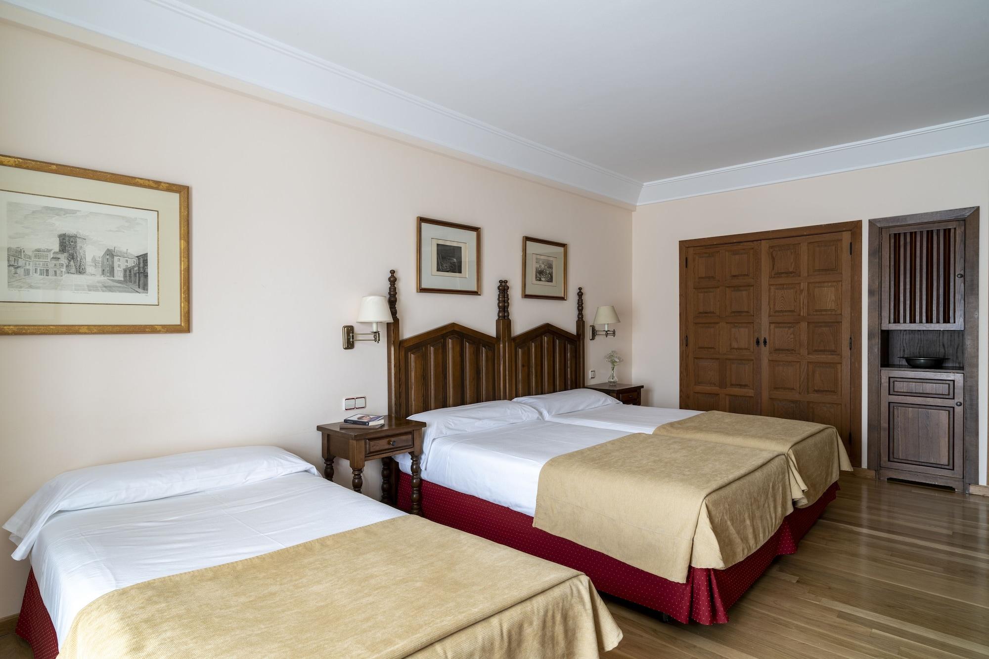 ปาราดอร์ เด บีลัลบา Hotel บีญัลบา ภายนอก รูปภาพ