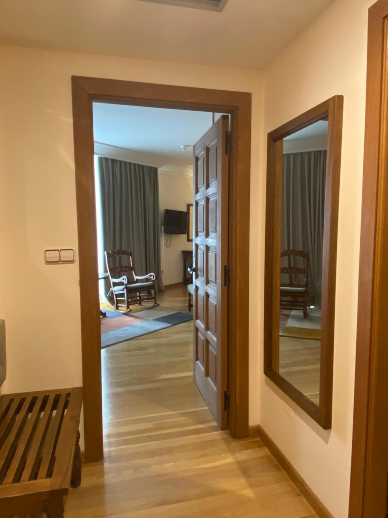 ปาราดอร์ เด บีลัลบา Hotel บีญัลบา ภายนอก รูปภาพ